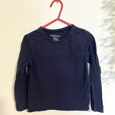 Tres jolie haut pour fille à longue manche 